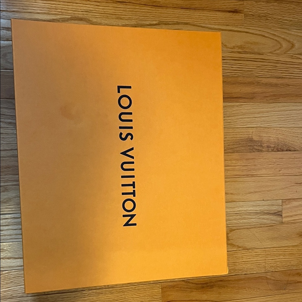 Large Louis Vuitton Vibrant Orange Gift Box with dust bag